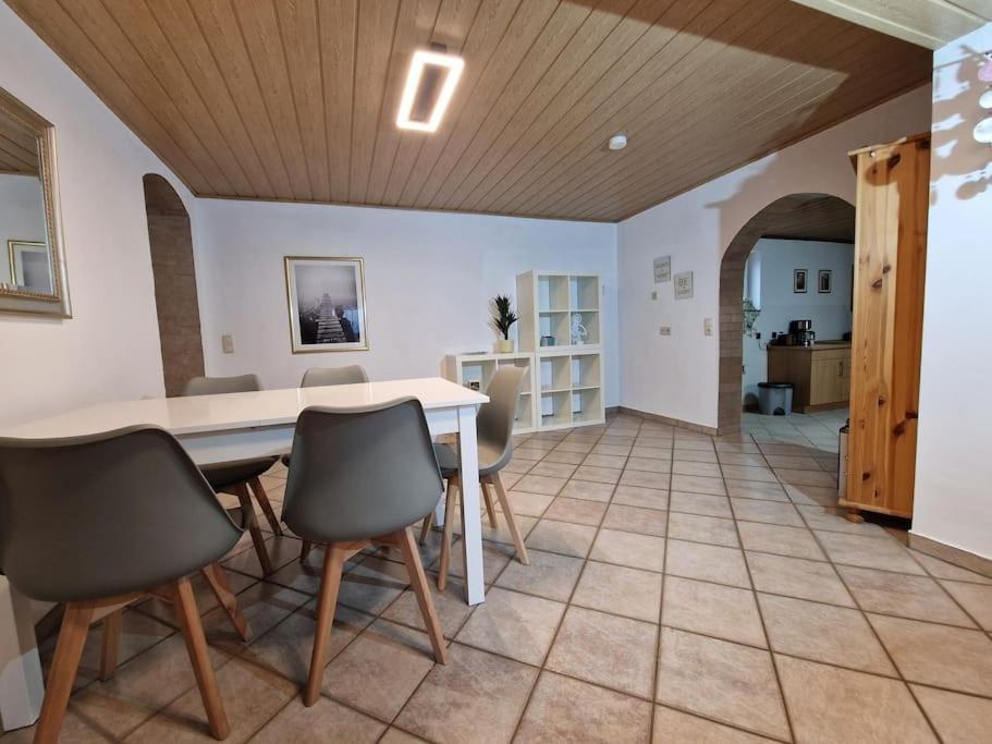 Grosszuegige Ferienwohnung 4+1 P. Buettelborn ภายนอก รูปภาพ
