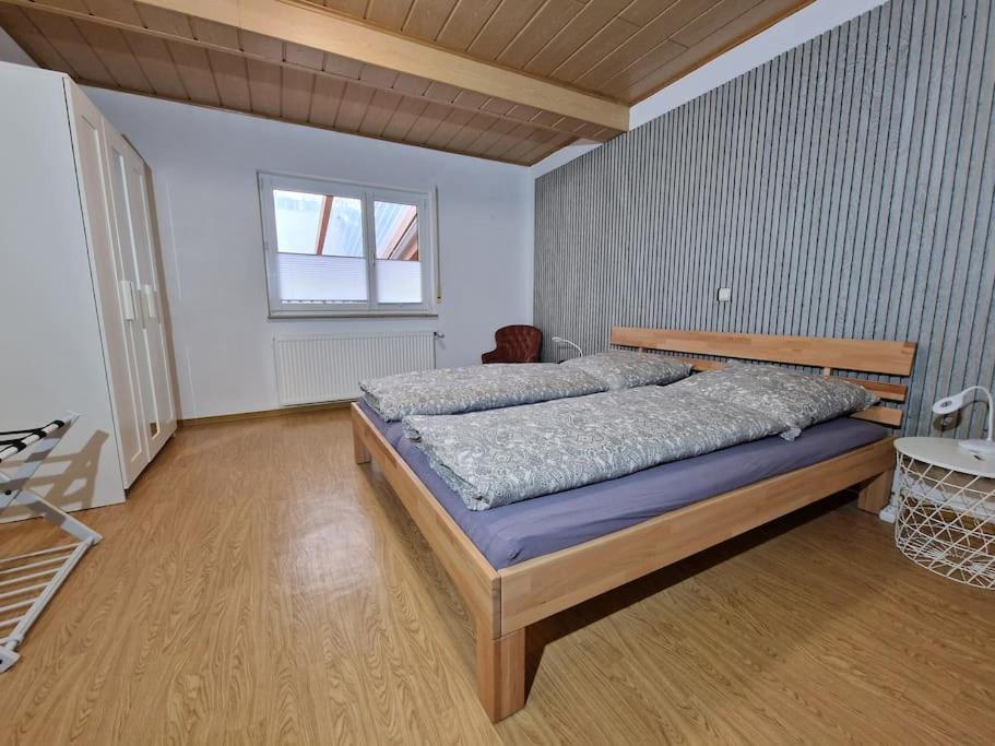 Grosszuegige Ferienwohnung 4+1 P. Buettelborn ภายนอก รูปภาพ