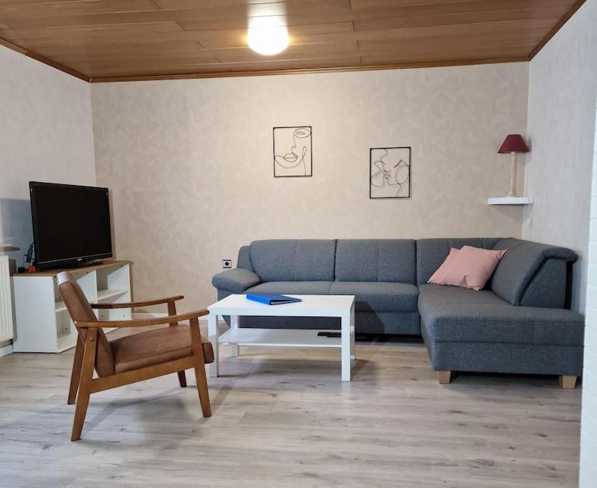Grosszuegige Ferienwohnung 4+1 P. Buettelborn ภายนอก รูปภาพ