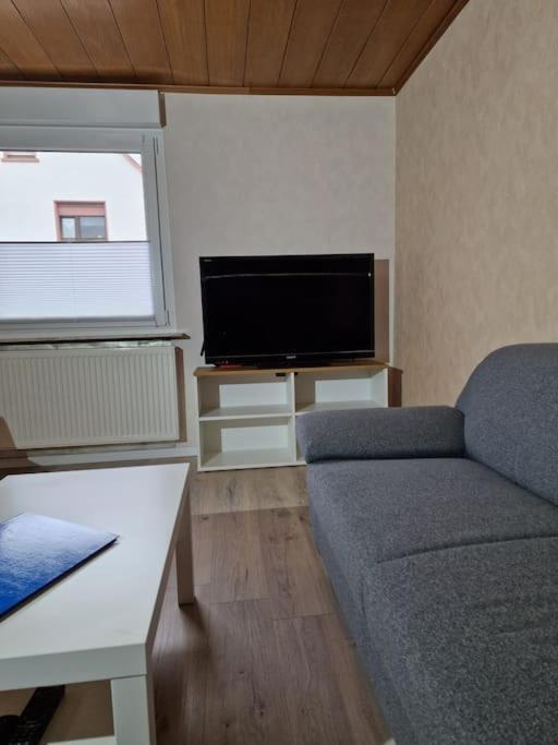 Grosszuegige Ferienwohnung 4+1 P. Buettelborn ภายนอก รูปภาพ